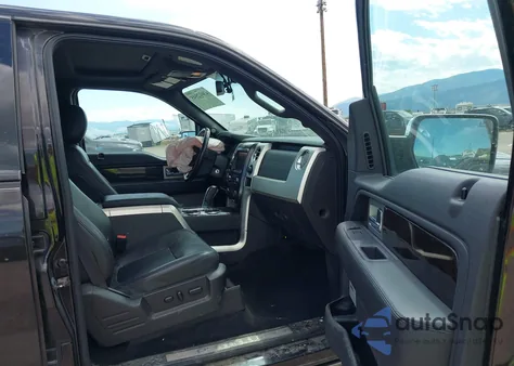 2013 Ford F150 Platinum z USA, uszkodzony, nr VIN 1FTFW1ET1DFA39040